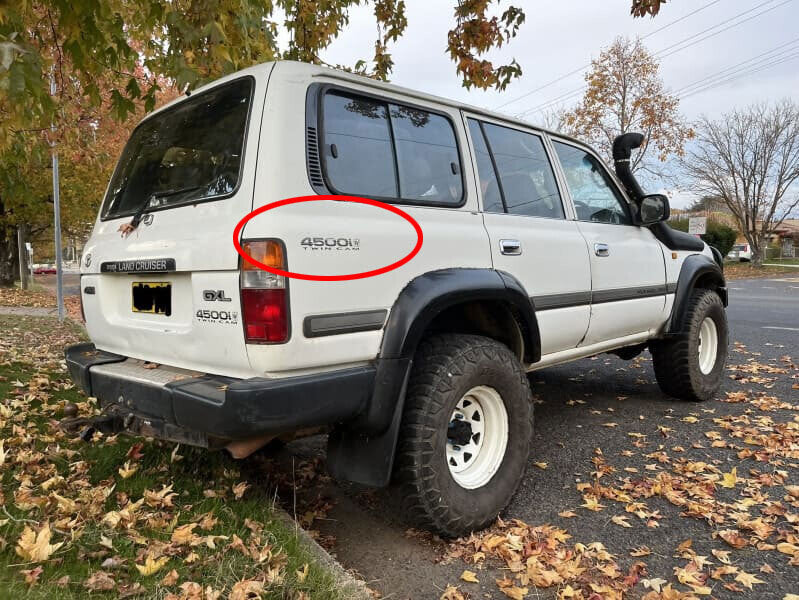 4500i Twin Cam Quarter Panel Decal - 80 Series Landcruiser